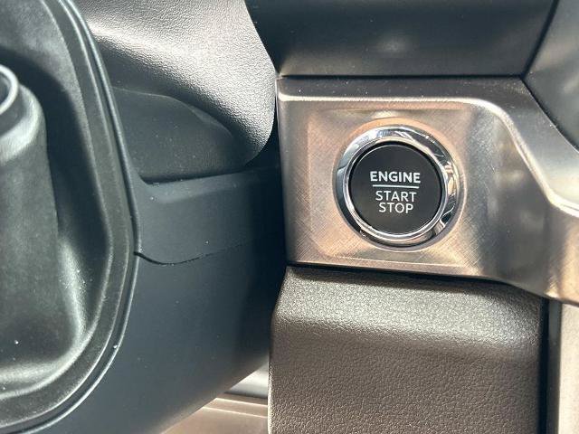 Certified 2024 Ford F250 King Ranch w/ Chrome Package AWD/4WD image 32
