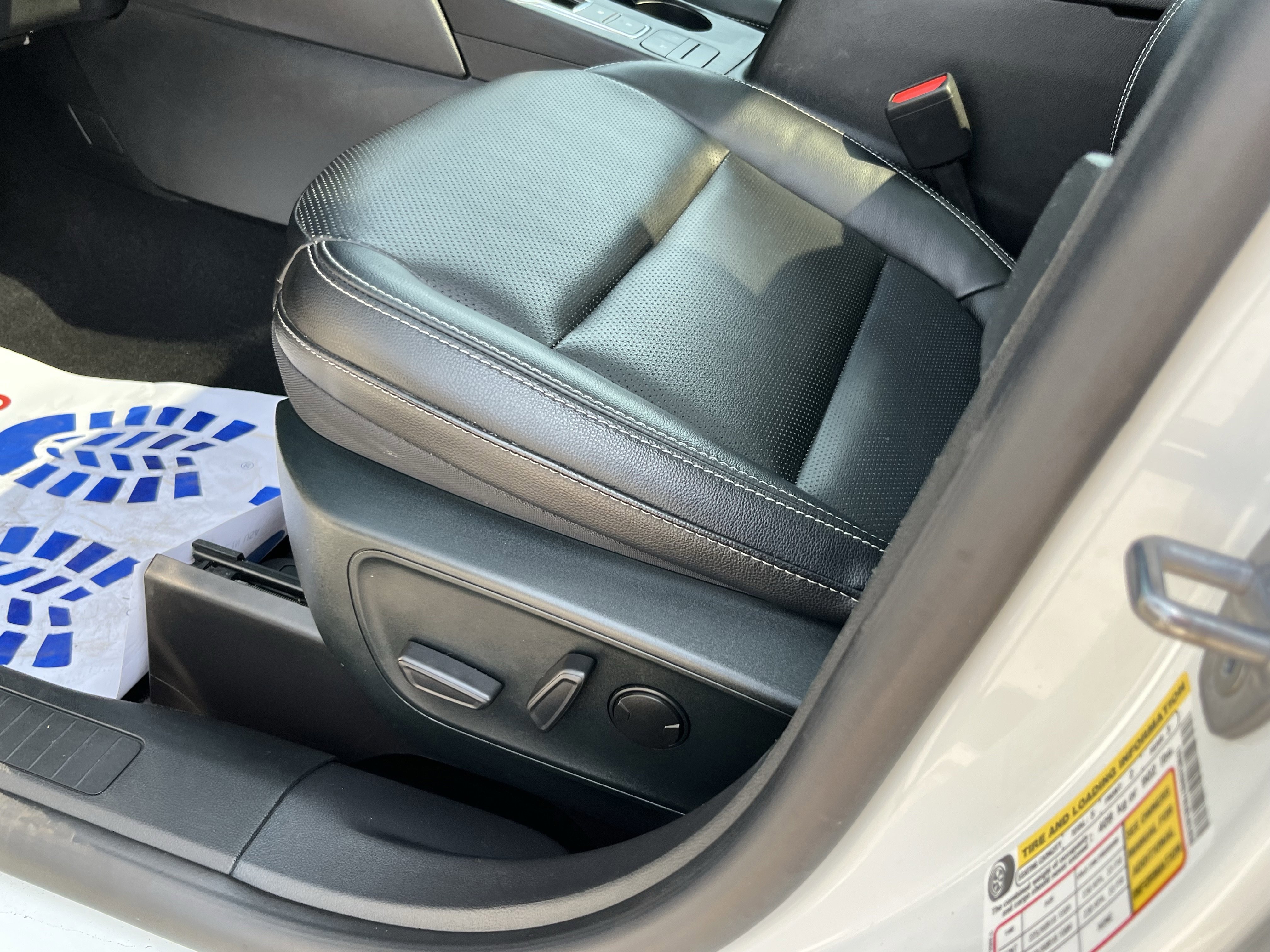 Certified 2022 Ford Escape SEL w/ Technology Package image 14