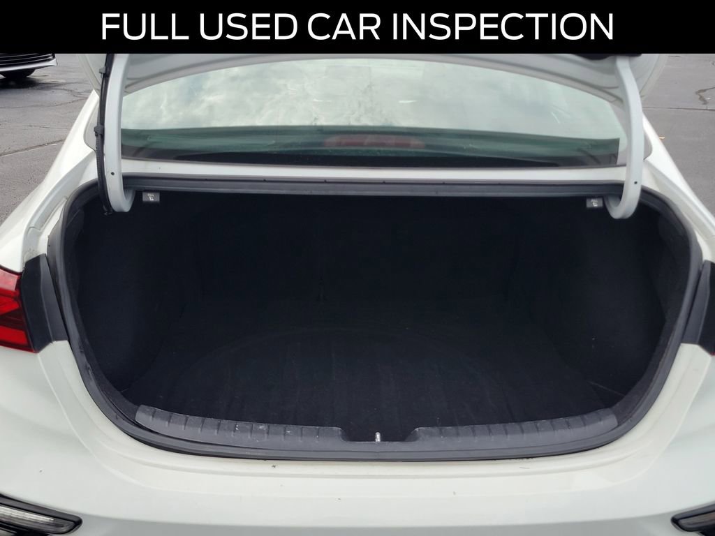 Used 2019 Kia Forte LXS FWD image 6