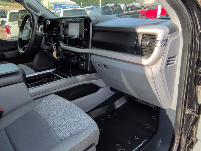 Certified 2023 Ford F350 XLT w/ 360-Degree Camera Package AWD/4WD image 18