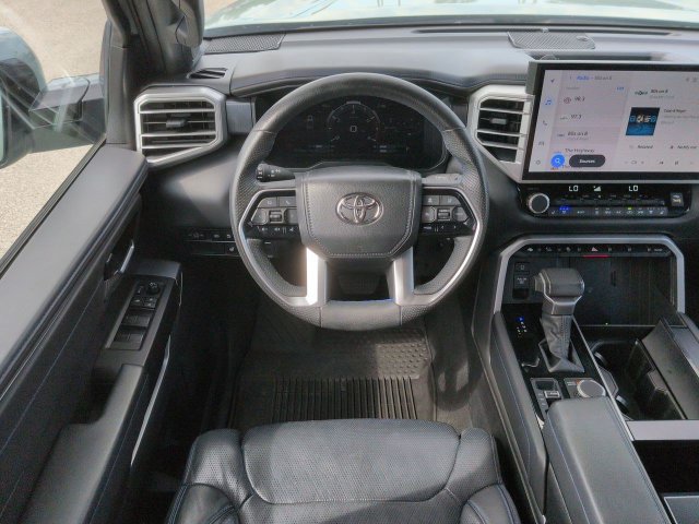 Used 2025 Toyota Tundra Platinum AWD/4WD image 16
