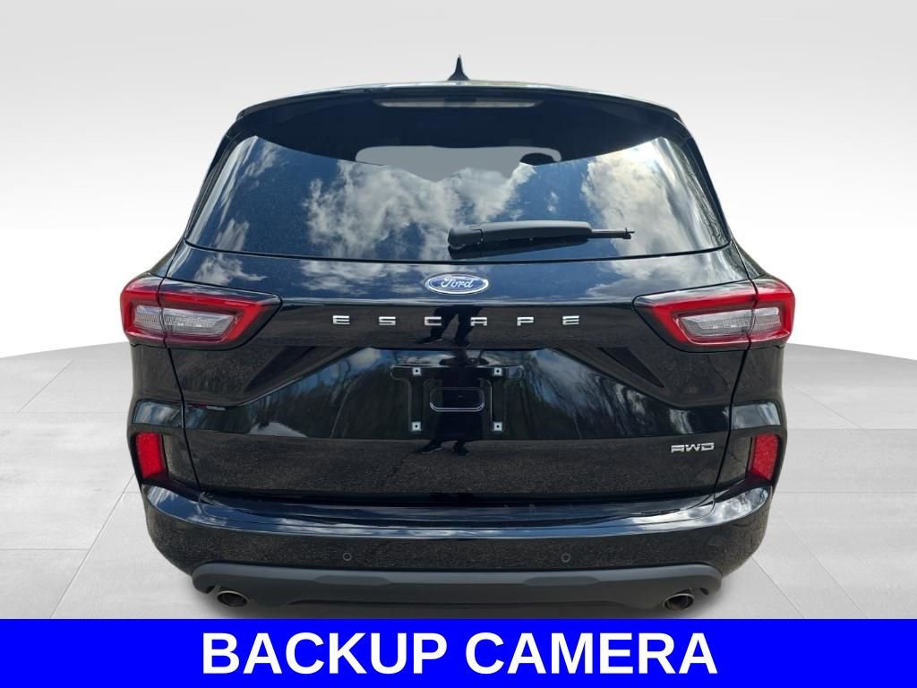 Certified 2024 Ford Escape ST-Line w/ Tech Pack #1 AWD/4WD image 10