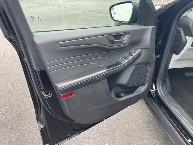 Certified 2023 Ford Escape Active AWD/4WD image 16