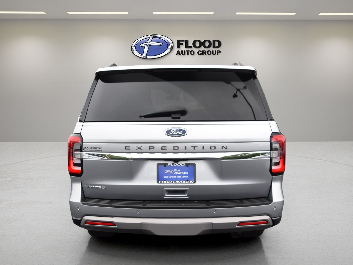 Certified 2022 Ford Expedition Limited AWD/4WD image 5