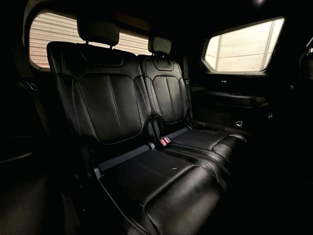 Used 2021 Jeep Grand Cherokee L Overland w/ Luxury Tech Group IV AWD/4WD image 27
