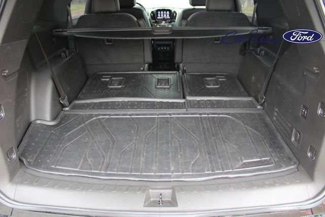 Used 2022 Chevrolet Traverse High Country w/ LPO, Floor Liner Package image 9