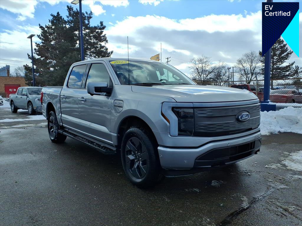 Certified 2023 Ford F150 Lightning Lariat w/ Equipment Group 511A High image 1
