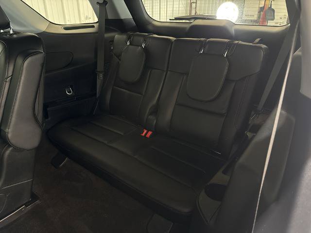 Certified 2023 Ford Explorer XLT w/ Equipment Group 202A AWD/4WD image 10