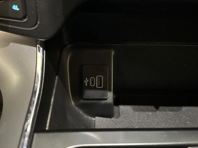 Certified 2025 Ford F150 XLT w/ Equipment Group 302A MID AWD/4WD image 22