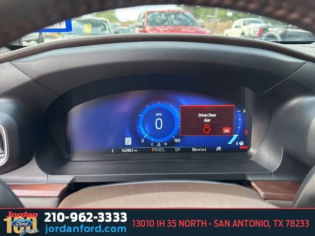 Certified 2024 Ford Explorer King Ranch w/ Technology Package RWD image 23