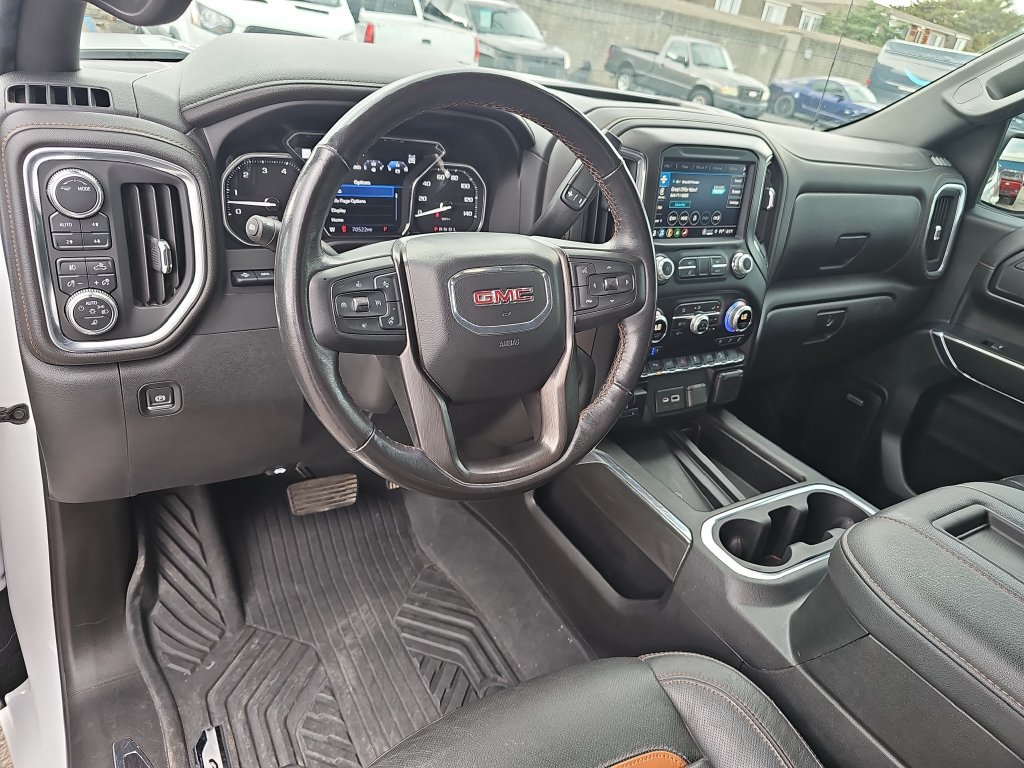 Used 2022 GMC Sierra 1500 AT4 w/ AT4 Premium Package AWD/4WD image 15