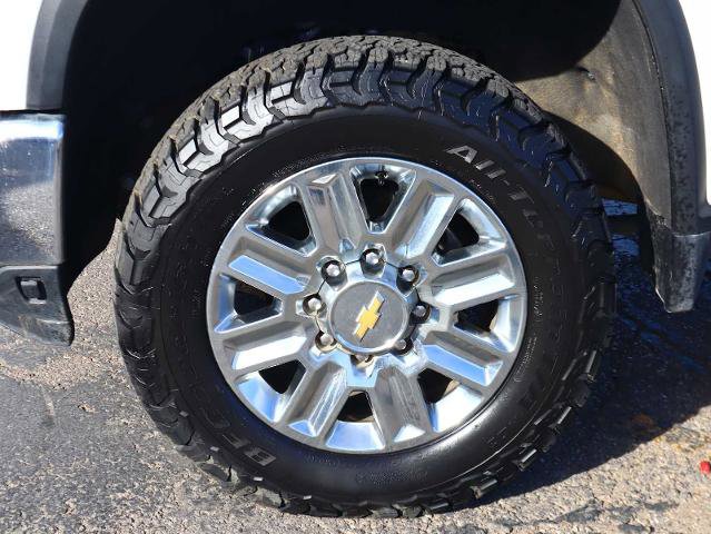 Used 2024 Chevrolet Silverado 2500 LTZ w/ LTZ Plus Package image 17