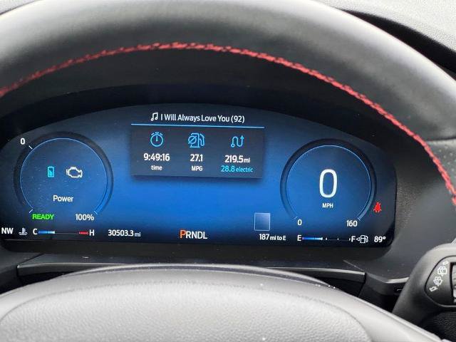 Certified 2025 Ford Escape ST-Line Elite w/ Premium Technology Package AWD/4WD image 15