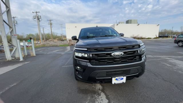 Certified 2022 Ford Expedition Limited AWD/4WD image 3