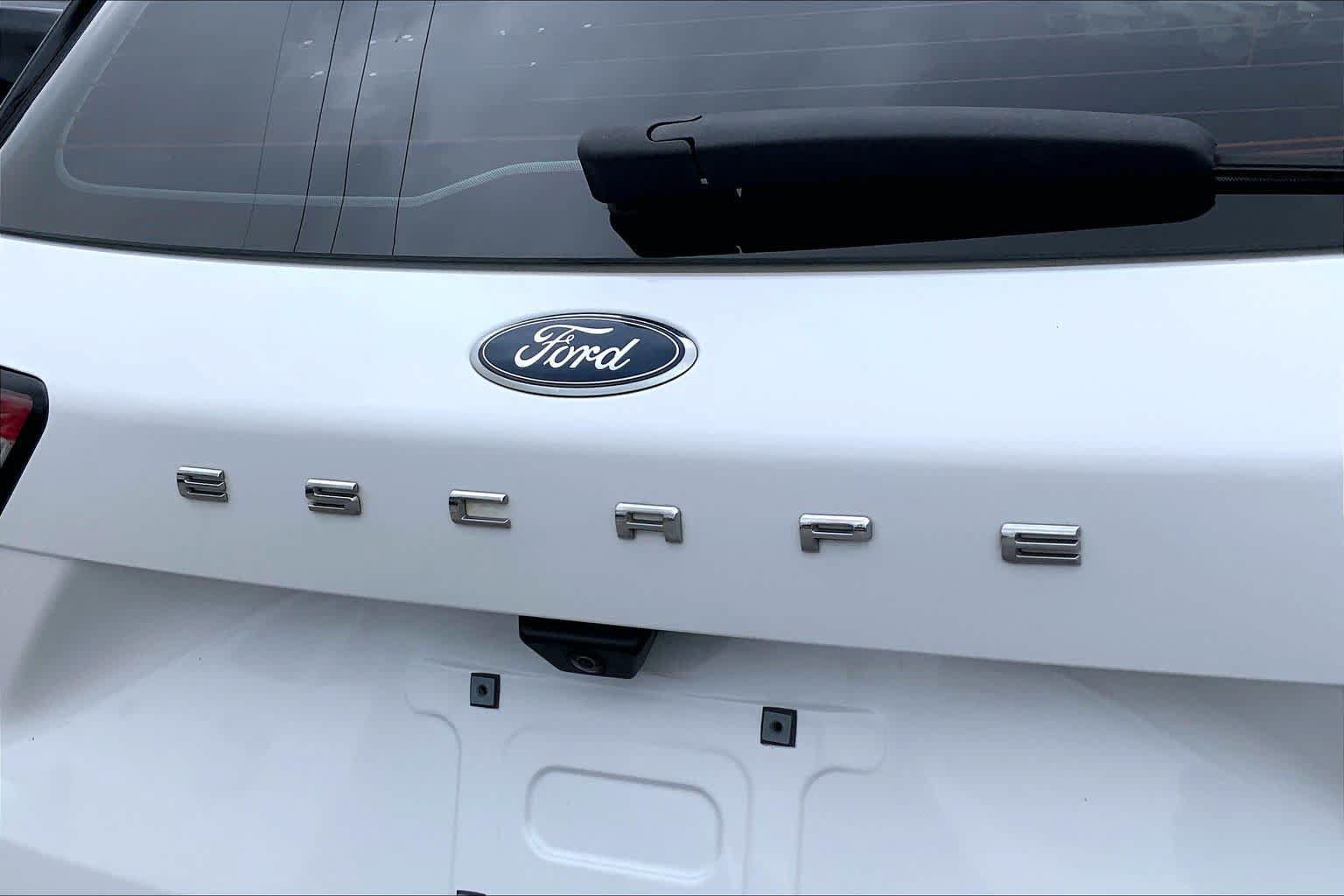Certified 2020 Ford Escape S FWD image 10