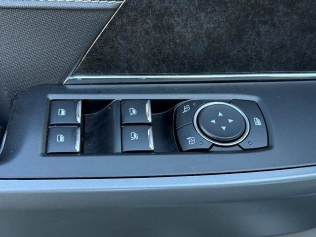 Certified 2022 Ford F150 XLT w/ Equipment Group 302A High image 11