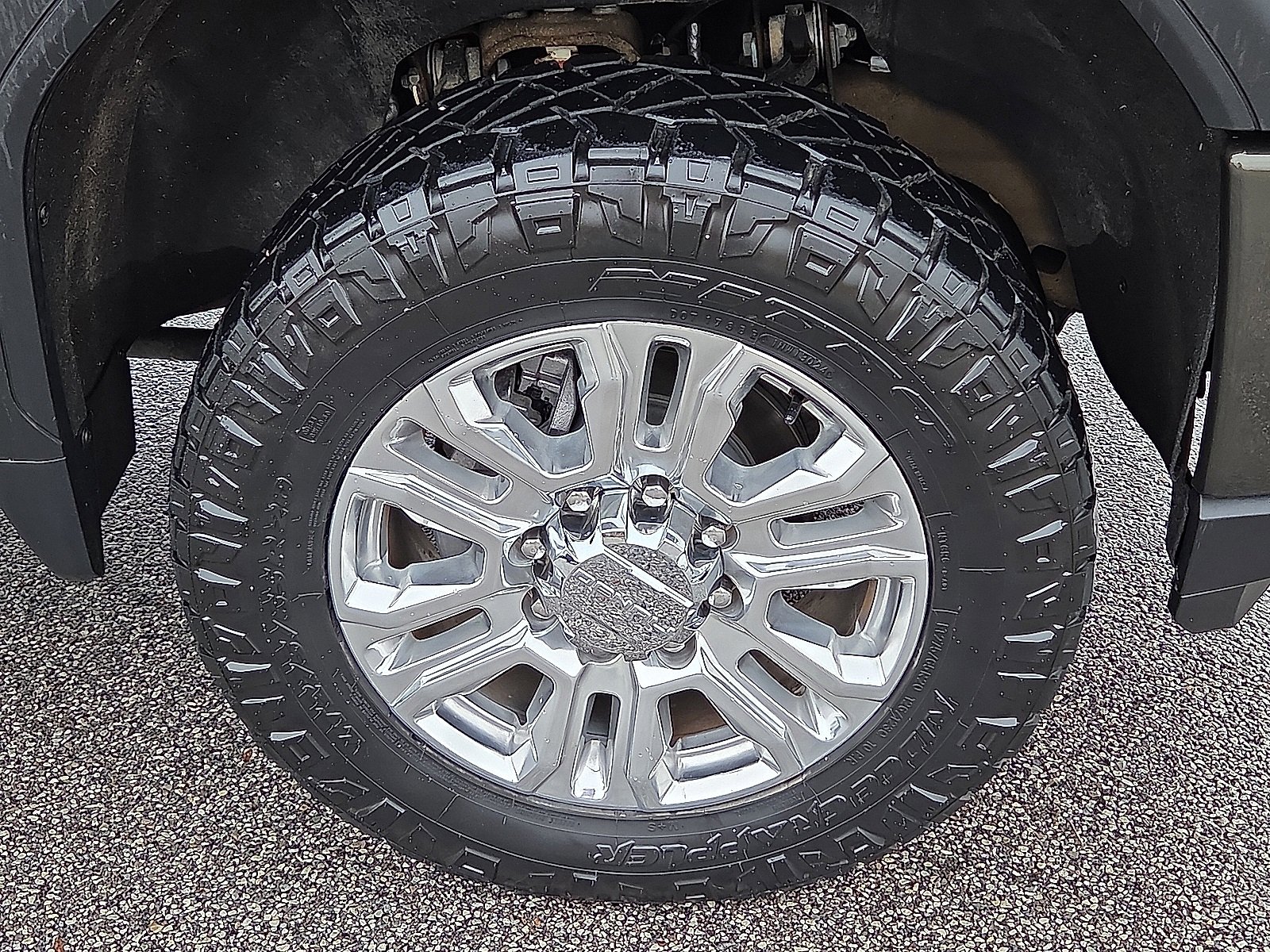 Used 2022 GMC Sierra 3500 Denali w/ Denali Ultimate Package image 7