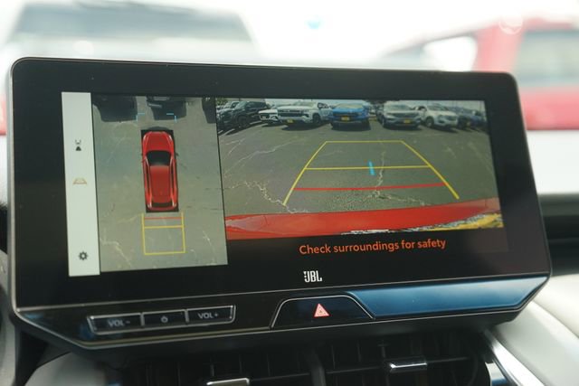 Used 2023 Toyota Venza Limited AWD/4WD image 27