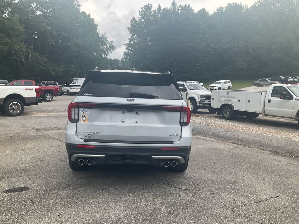Certified 2025 Ford Explorer Platinum w/ Ultimate Package AWD/4WD image 6