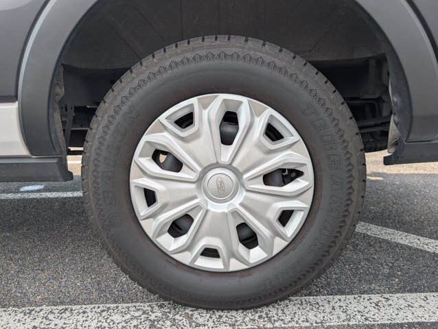 Certified 2024 Ford Transit 350 XLT RWD image 26