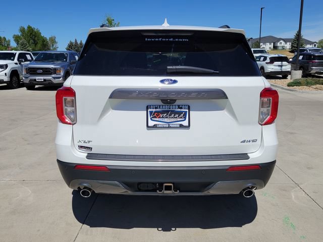 Certified 2023 Ford Explorer XLT w/ Equipment Group 202A AWD/4WD image 2