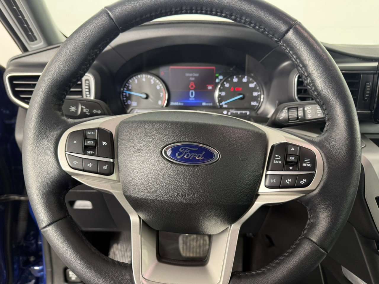 Certified 2022 Ford Explorer XLT w/ Equipment Group 202A image 24