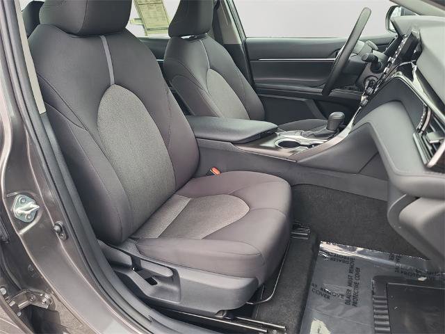 Used 2024 Toyota Camry LE image 6