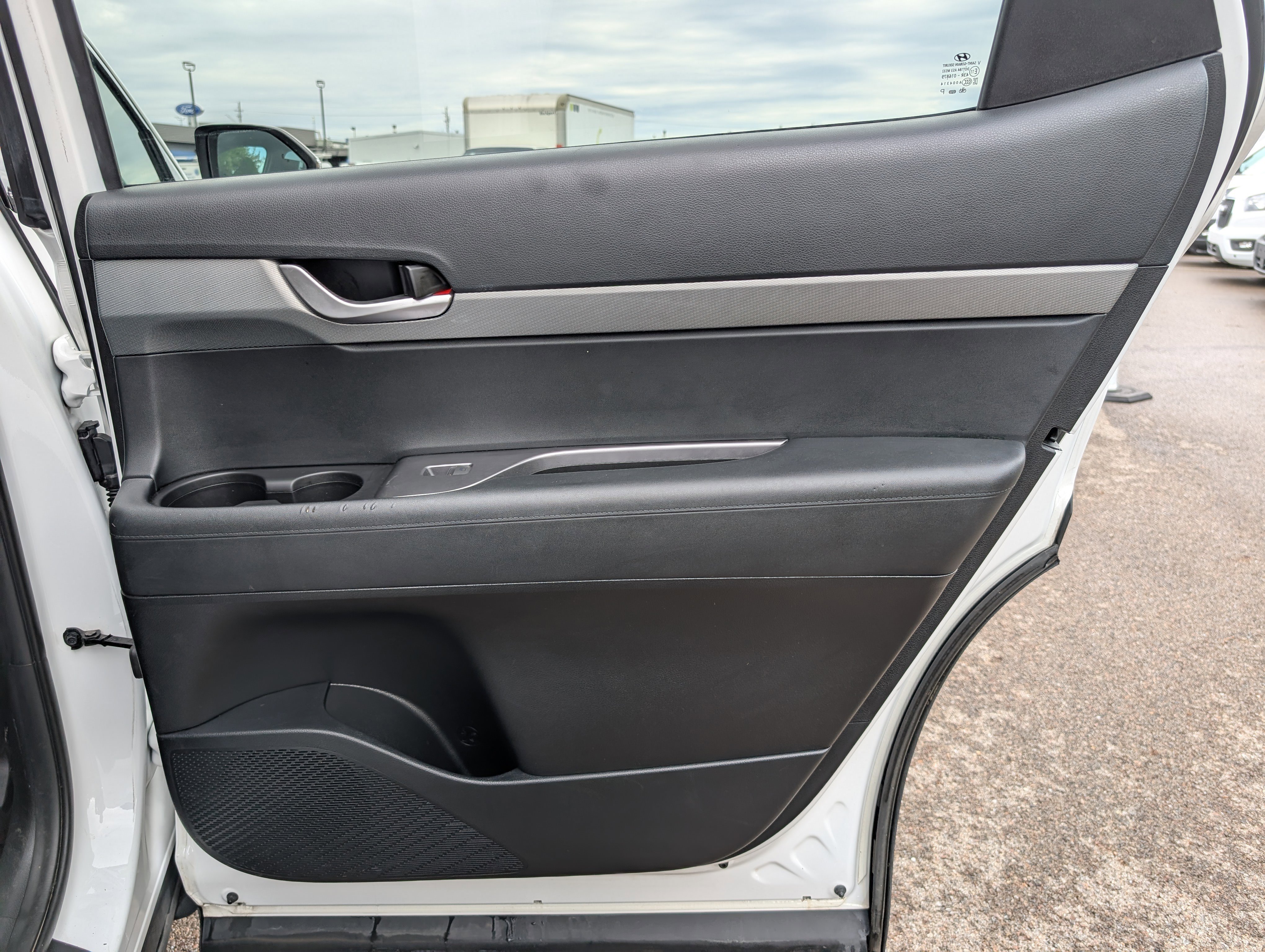 Used 2022 Hyundai Palisade SEL w/ Cargo Package image 37