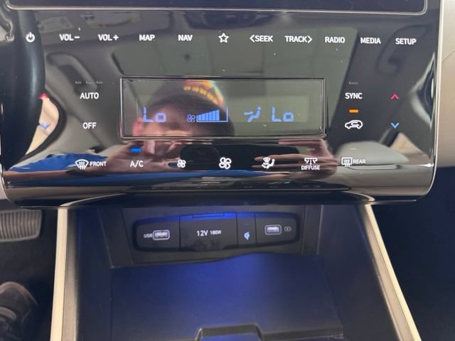 Used 2024 Hyundai Tucson Limited FWD image 21