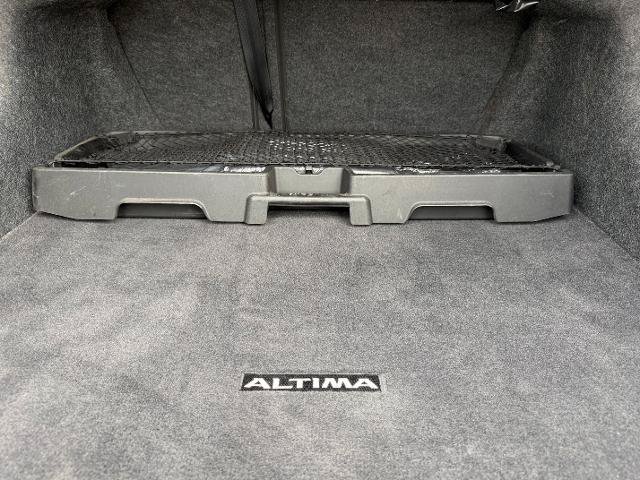 Used 2023 Nissan Altima 2.5 SL AWD/4WD image 15