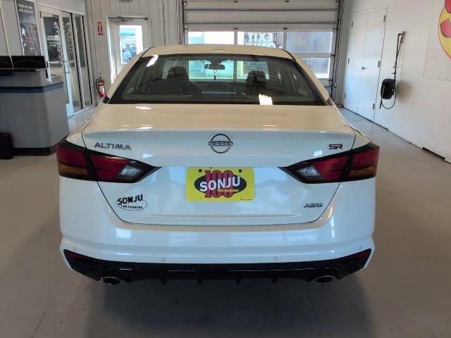 Used 2023 Nissan Altima 2.5 SR AWD/4WD image 4
