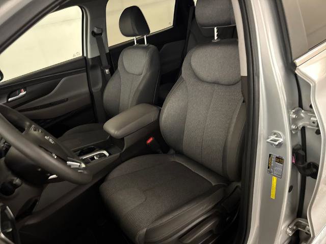 Used 2020 Hyundai Santa Fe SE FWD image 17