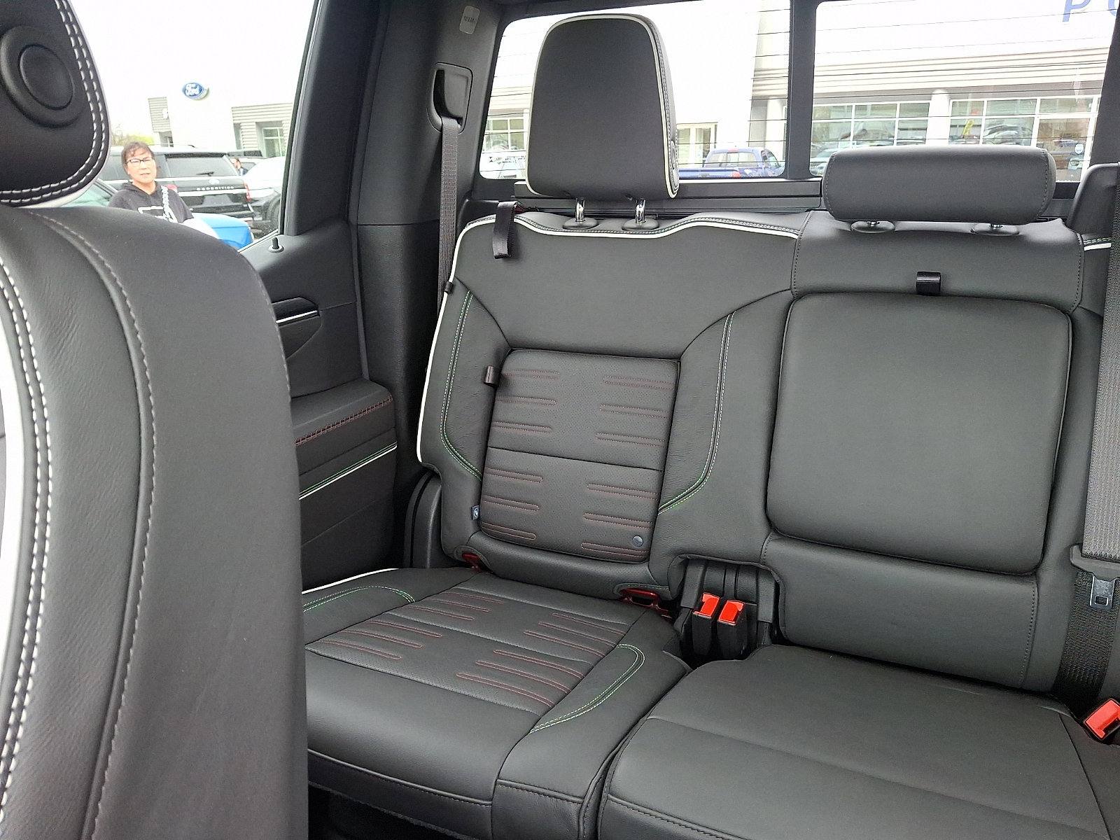 Used 2024 GMC Sierra 1500 AT4X image 17