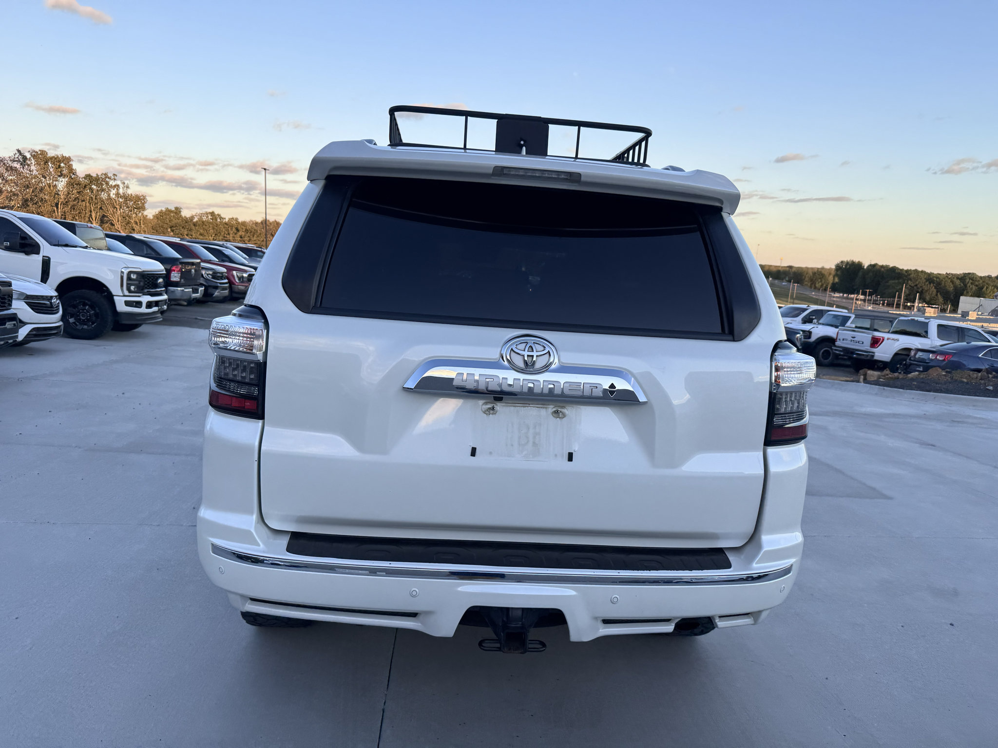 Used 2023 Toyota 4Runner Limited AWD/4WD image 8