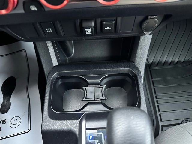 Used 2022 Toyota Tacoma SR5 image 55