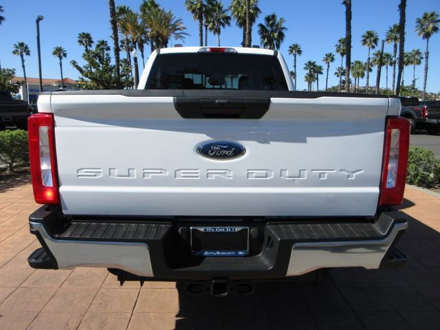 Certified 2024 Ford F250 XLT image 3