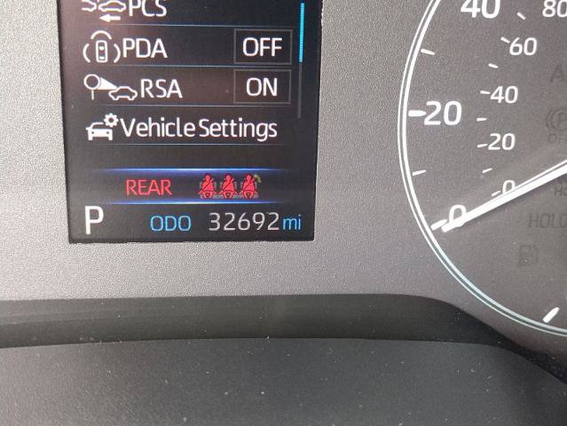 Used 2024 Toyota Corolla Cross AWD Hybrid image 16