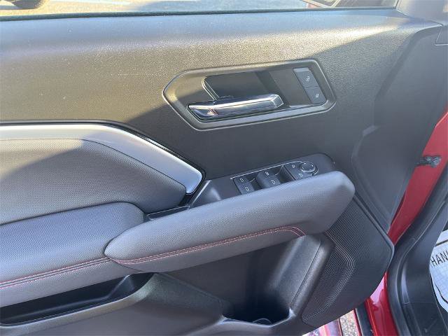 Used 2024 Chevrolet Colorado Z71 w/ Z71 Convenience Package 2 image 5