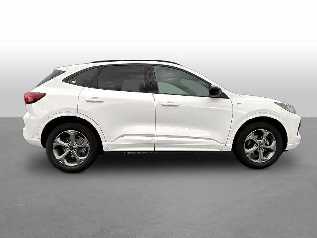 Certified 2023 Ford Escape ST-Line w/ Tech Pack #1 AWD/4WD image 8