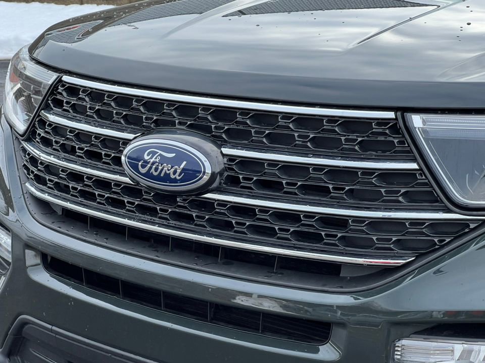 Certified 2023 Ford Explorer XLT w/ Equipment Group 202A image 44
