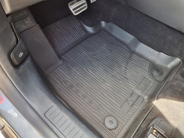 Certified 2024 Ford Escape ST-Line w/ Tech Pack #1 FWD image 26