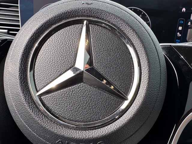 Used 2025 Mercedes-Benz GLE 350 4MATIC image 30