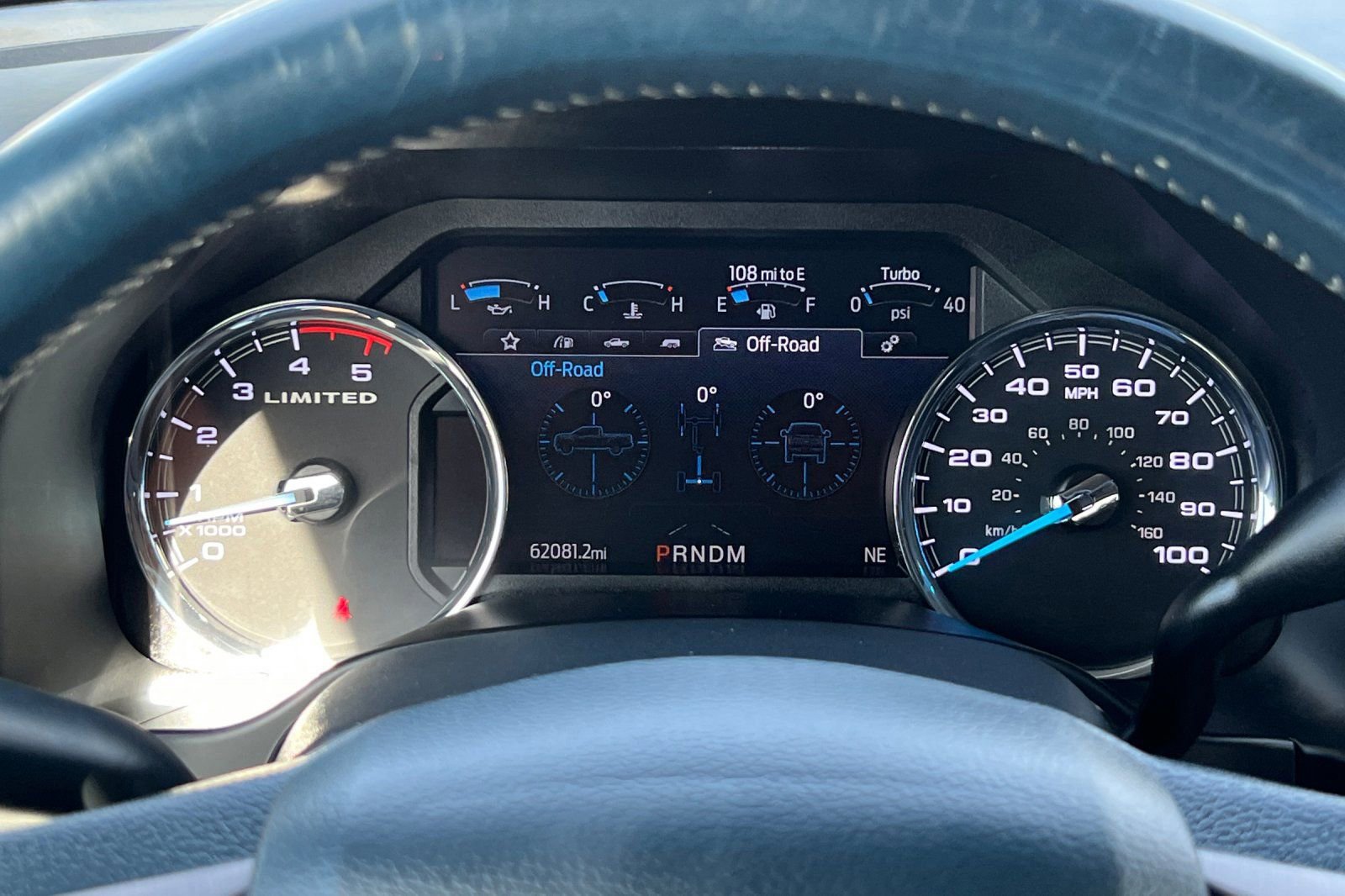 Certified 2022 Ford F250 Limited w/ FX4 Off-Road Package image 25