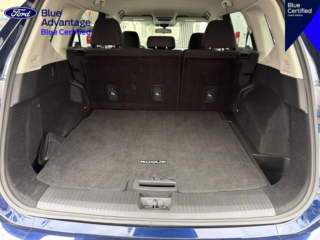 Used 2024 Nissan Rogue SV FWD image 7