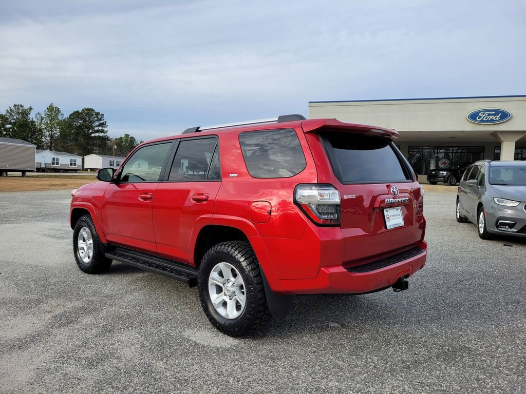 Used 2024 Toyota 4Runner SR5 Premium image 3