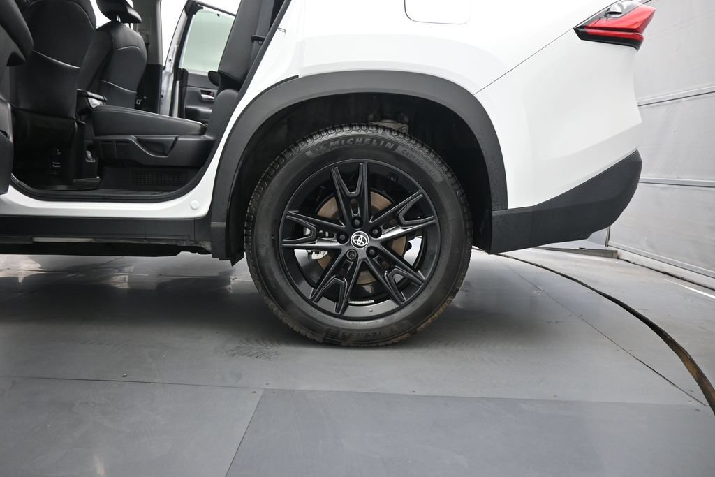 Used 2024 Toyota Grand Highlander AWD Hybrid image 19
