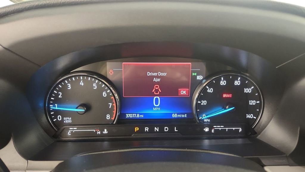 Certified 2023 Ford Explorer XLT image 12