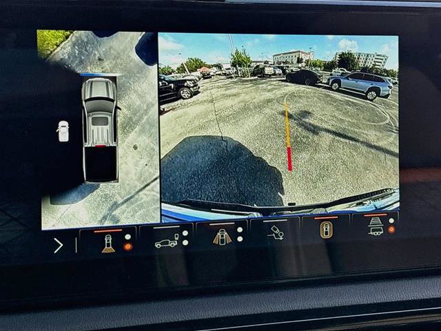 Used 2026 GMC Sierra 1500 AT4 w/ Technology Package AWD/4WD image 15