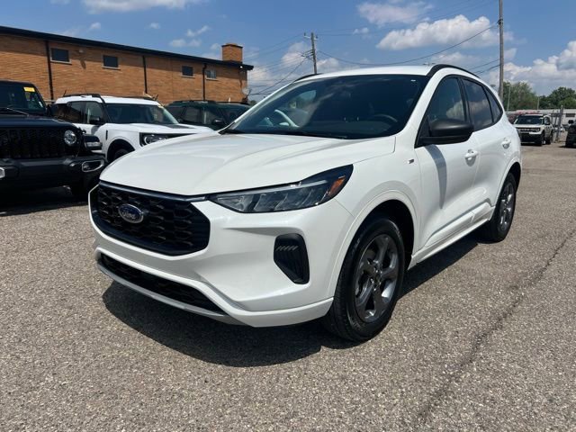 Certified 2024 Ford Escape ST-Line w/ Tech Pack #1 AWD/4WD image 27