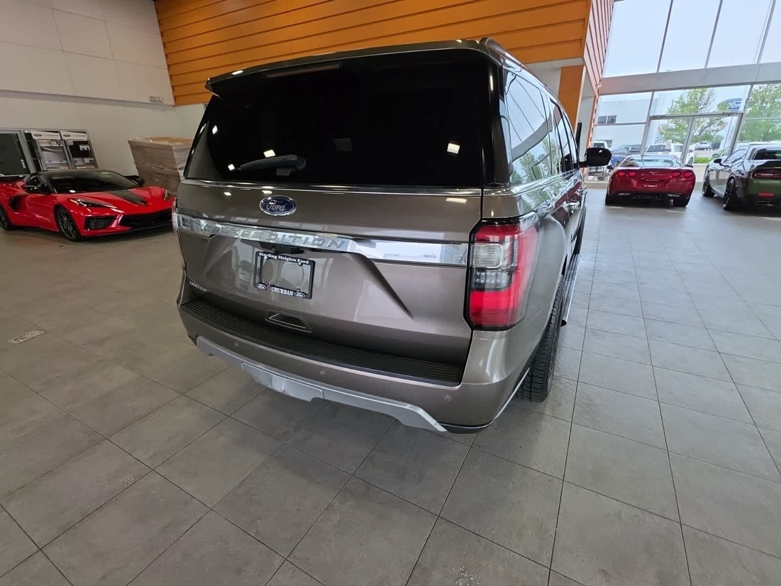 Certified 2019 Ford Expedition Limited w/ Equipment Group 301A AWD/4WD image 11